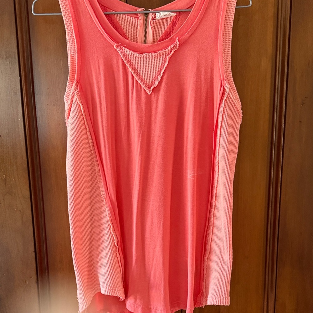 Coral Sleeveless Women's Top